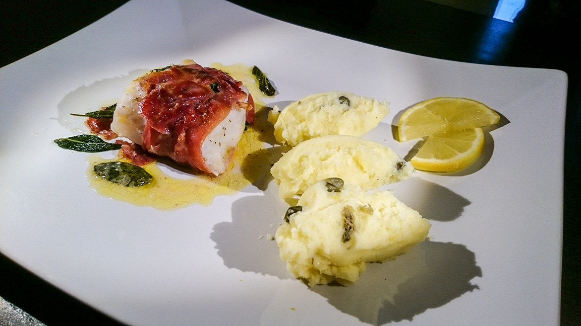 Saltimbocca vom Kabeljau an Zitronenpüree mit Kapern