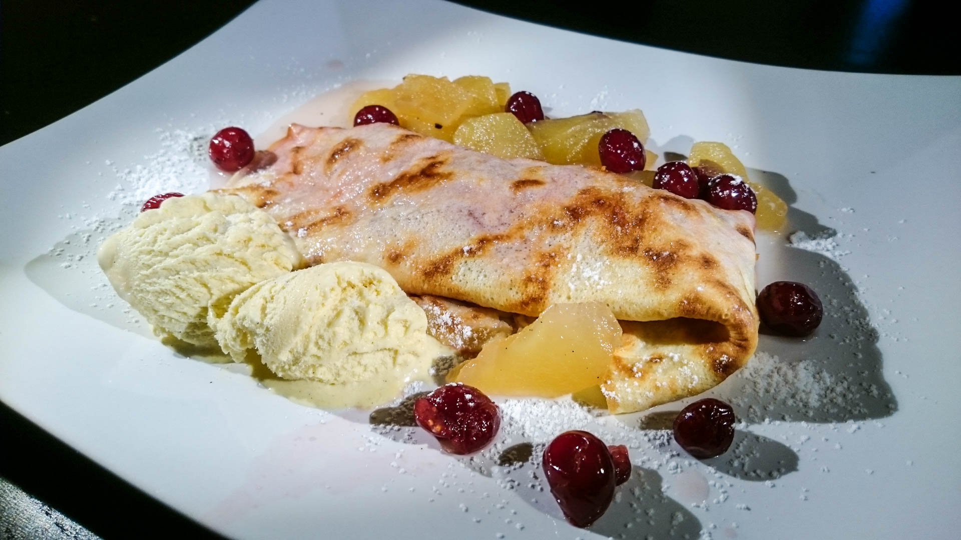 Crêpes Suzettes mit Apfel Cranberry Kompott - Einfach Nachschlagen!